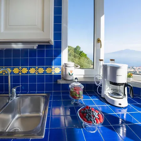 - Grazielluccia Villa *